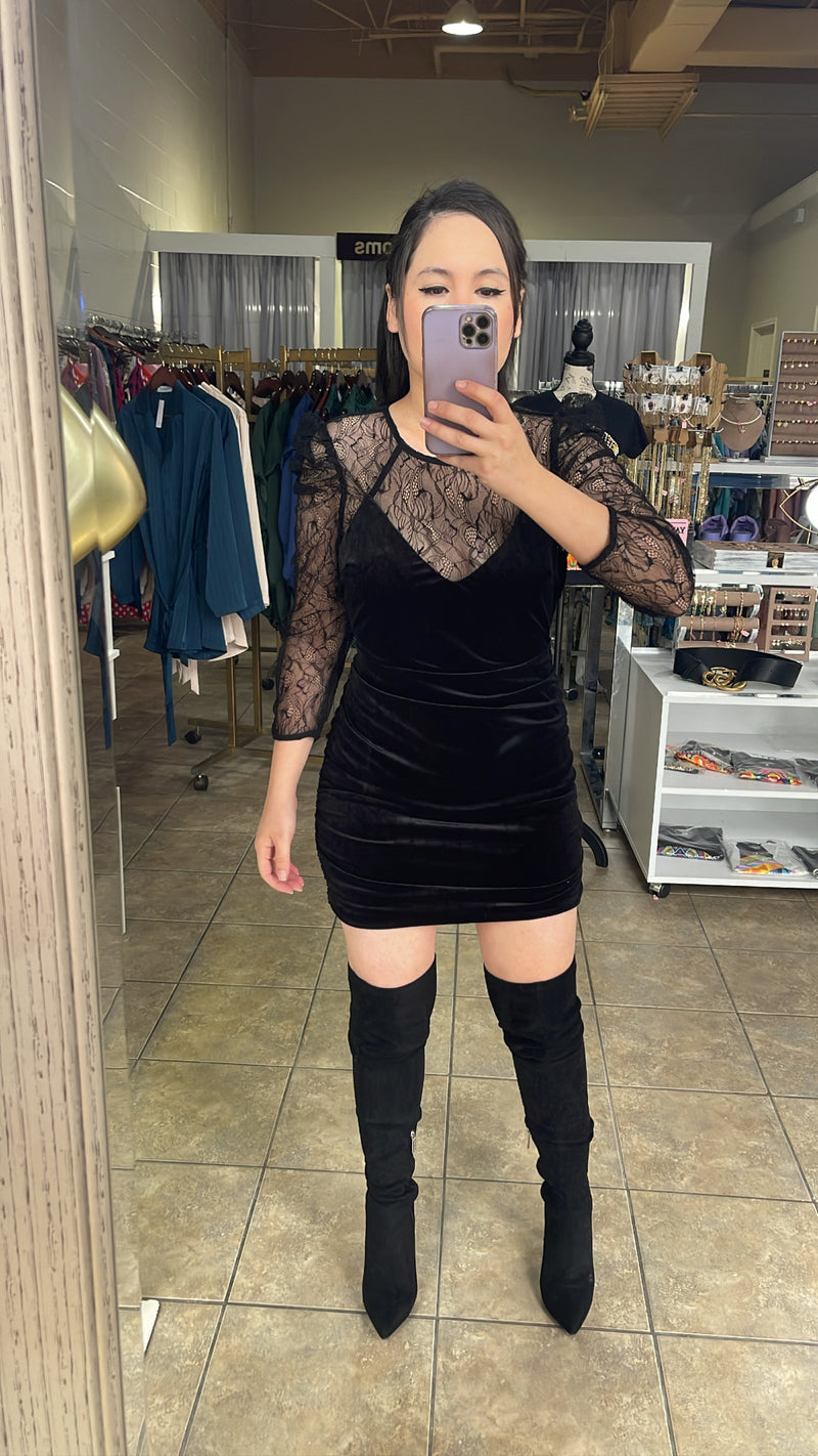Monica Velvet dress
